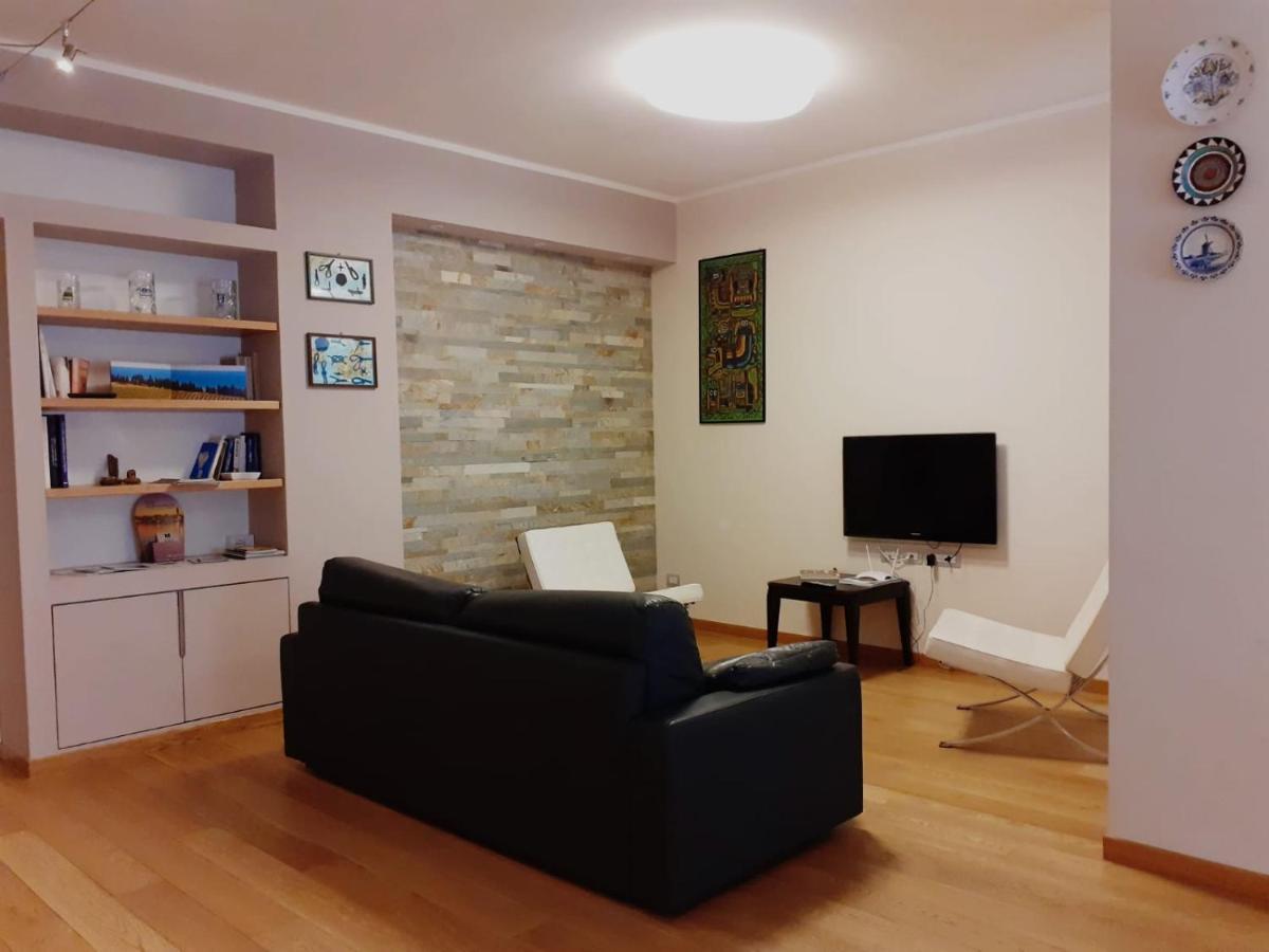 Bed and Breakfast Belo Horizonte Чивітанова-Марке Екстер'єр фото