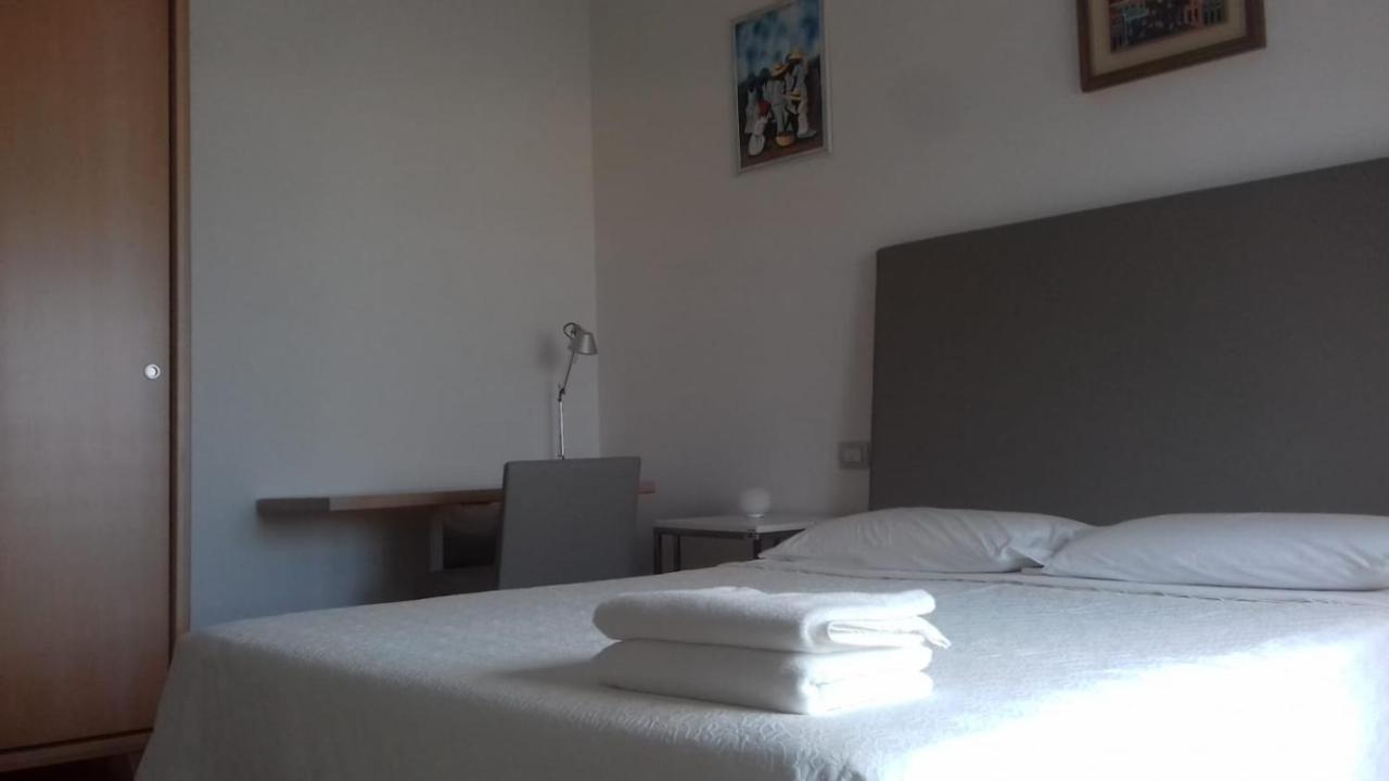 Bed and Breakfast Belo Horizonte Чивітанова-Марке Екстер'єр фото